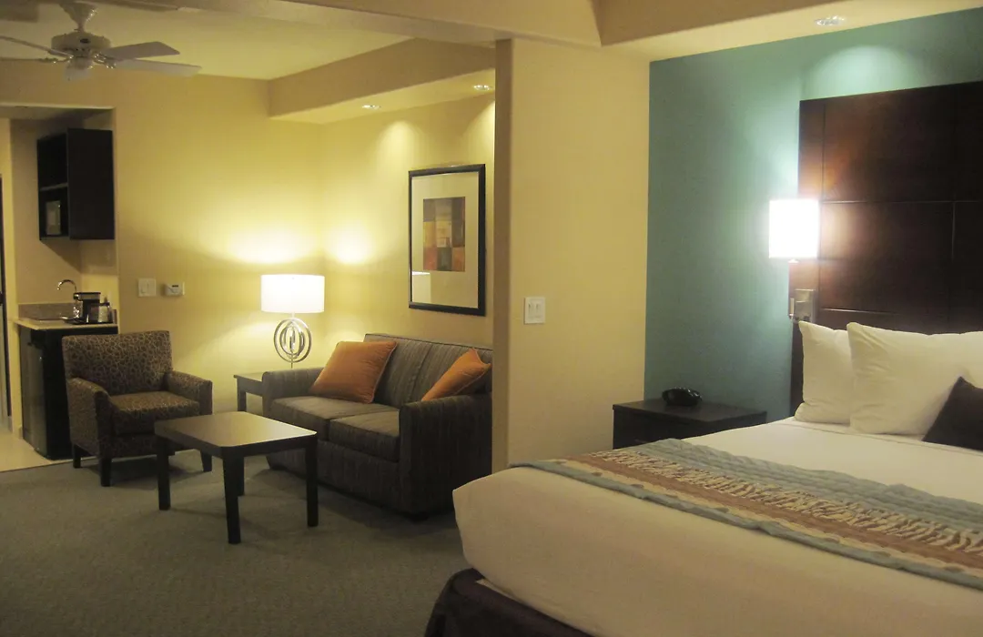 Best Western Plus Midland Suites-1