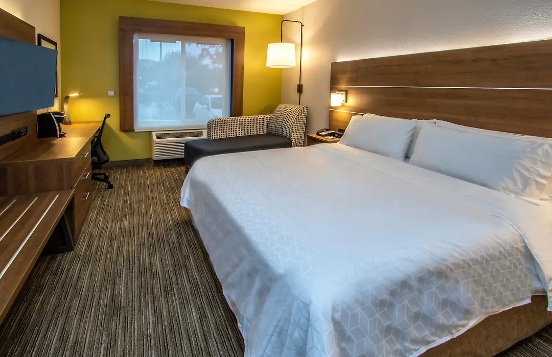 Holiday Inn Express Hotel & Suites Roseville - Galleria Area By Ihg-1