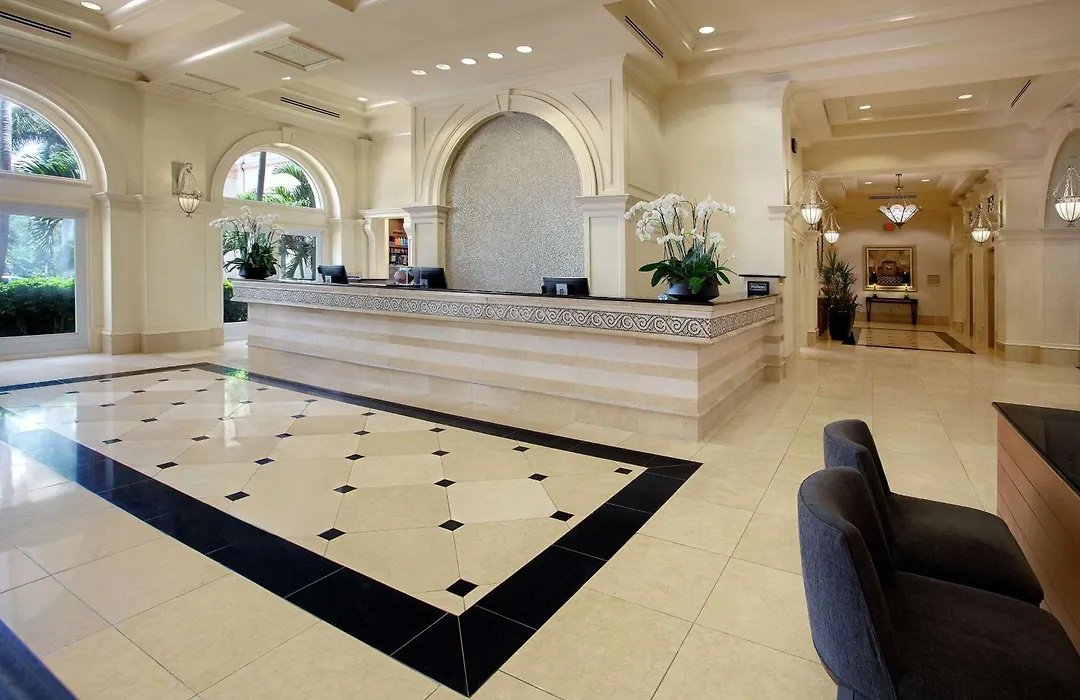 Hilton Naples-1