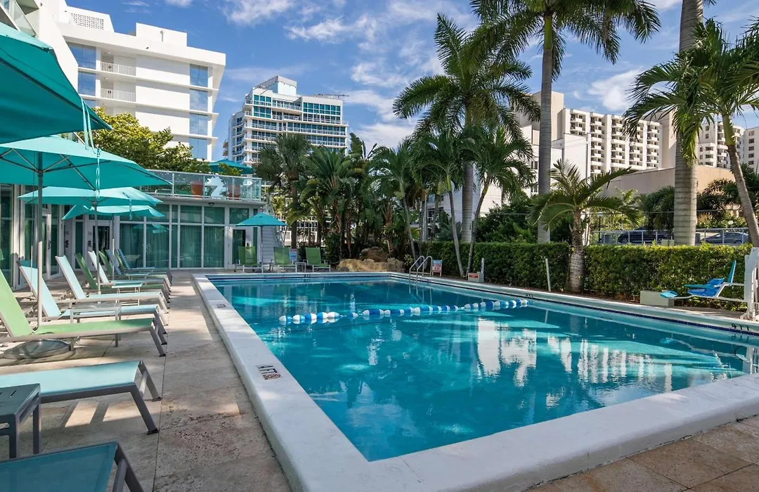 Best Western Plus Oceanside Inn-1