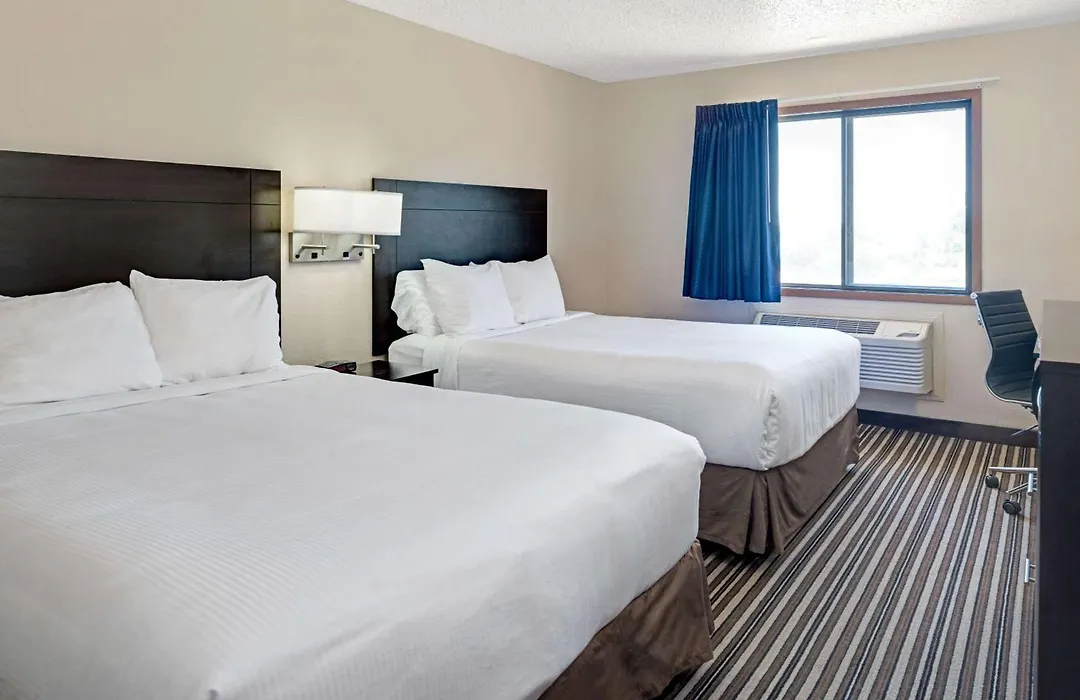 Super 8 By Wyndham Omaha I-80 West-1