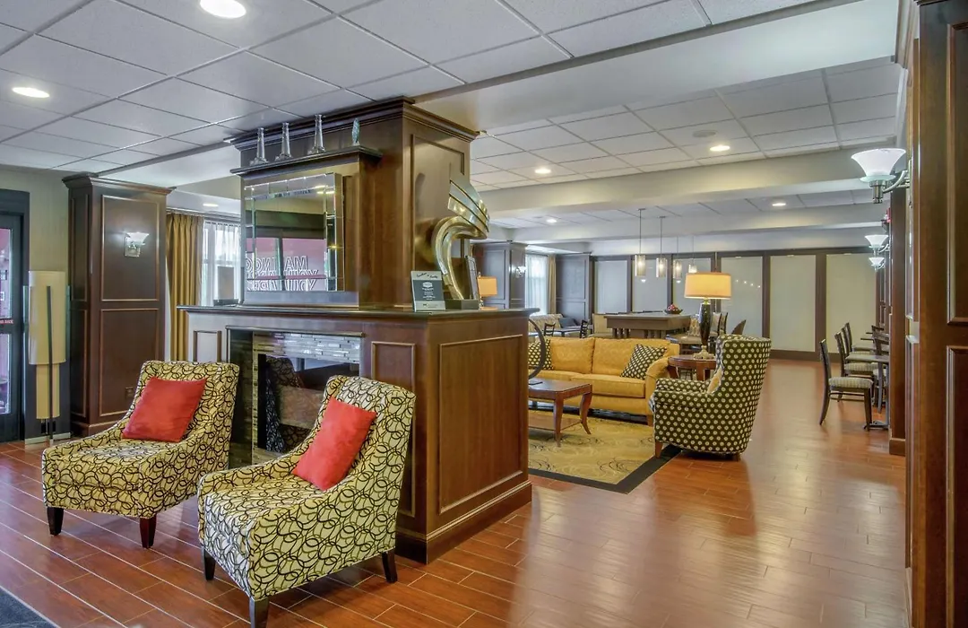 Hampton Inn Meadville-1