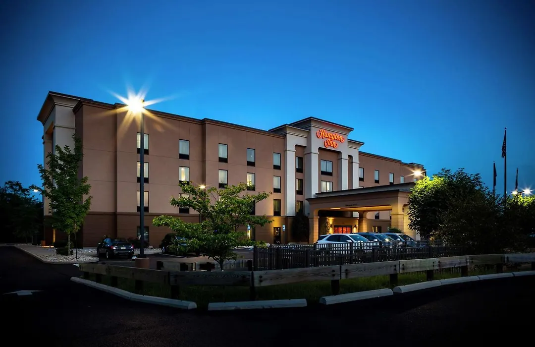 Hampton Inn Limerick-1