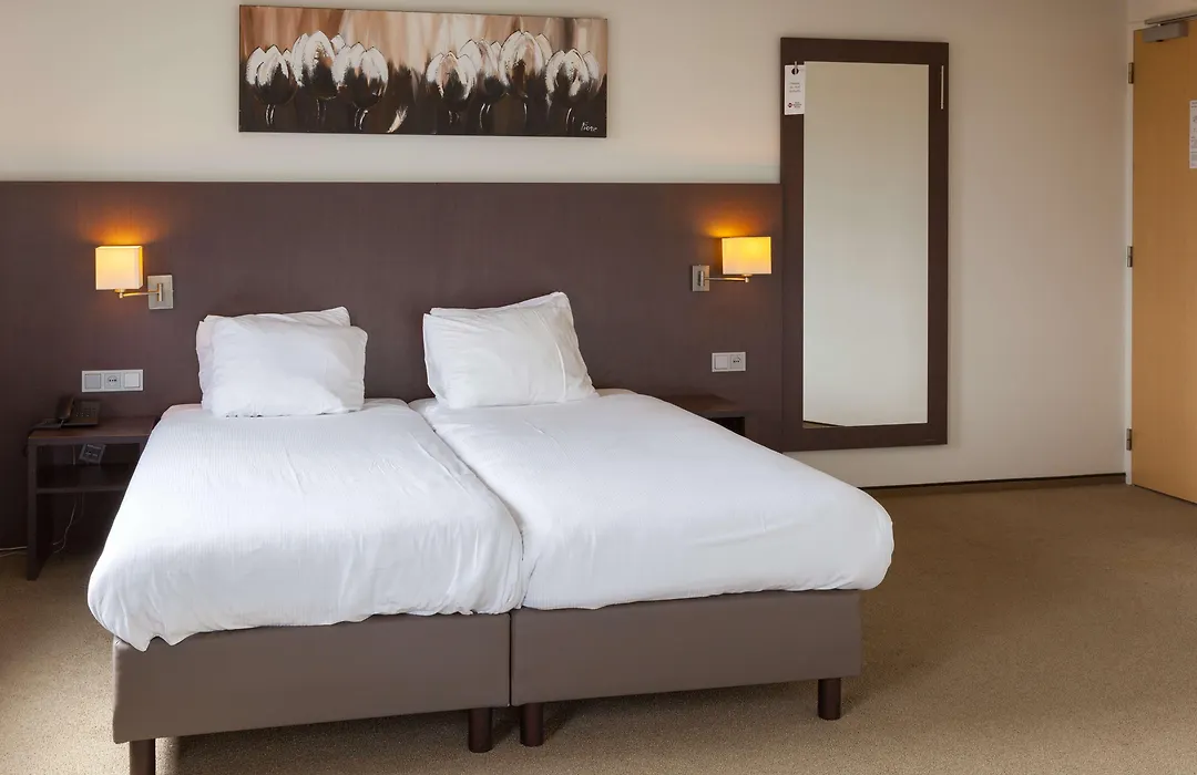 Best Western Plus Flatonia Inn-1