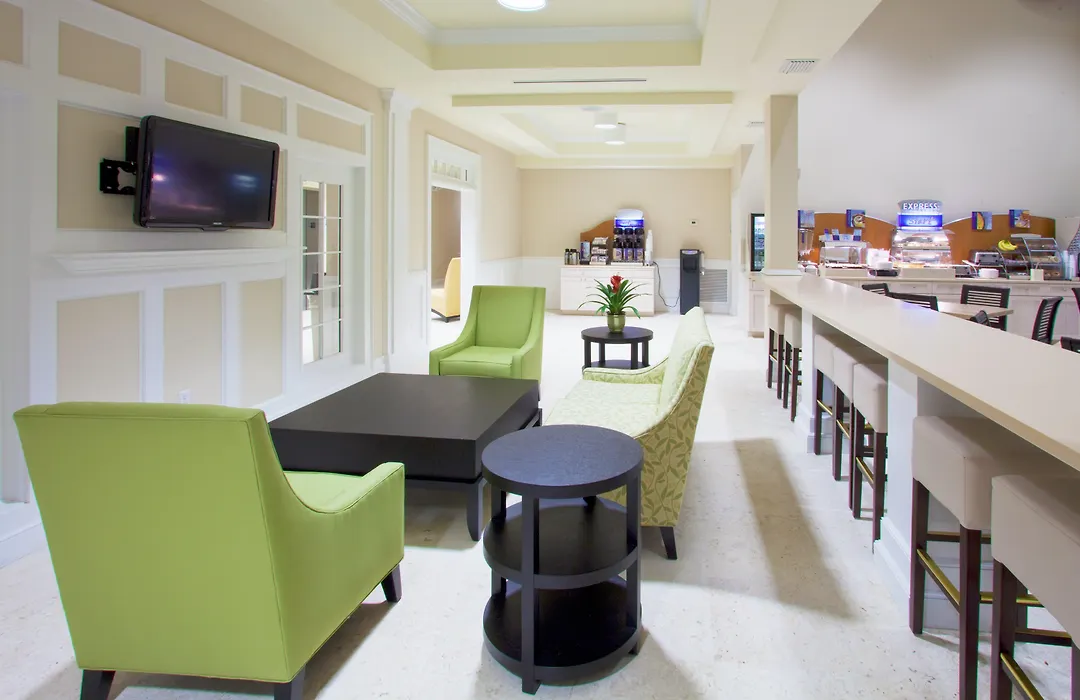 Fairfield By Marriott Inn & Suites Marathon Florida Keys-1