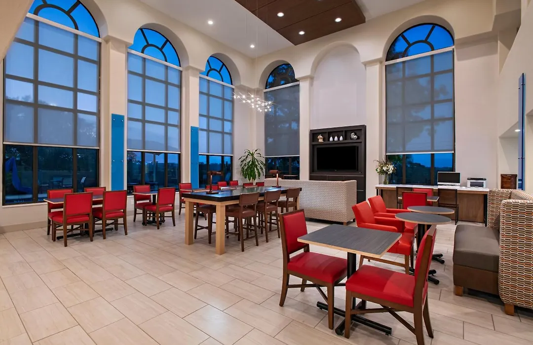 Holiday Inn Express & Suites Cedar Park-1