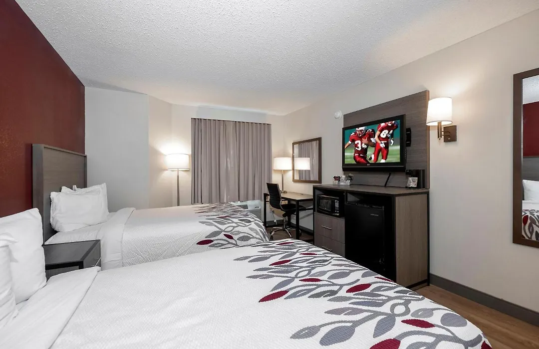 Red Roof Inn Clifton Park-1