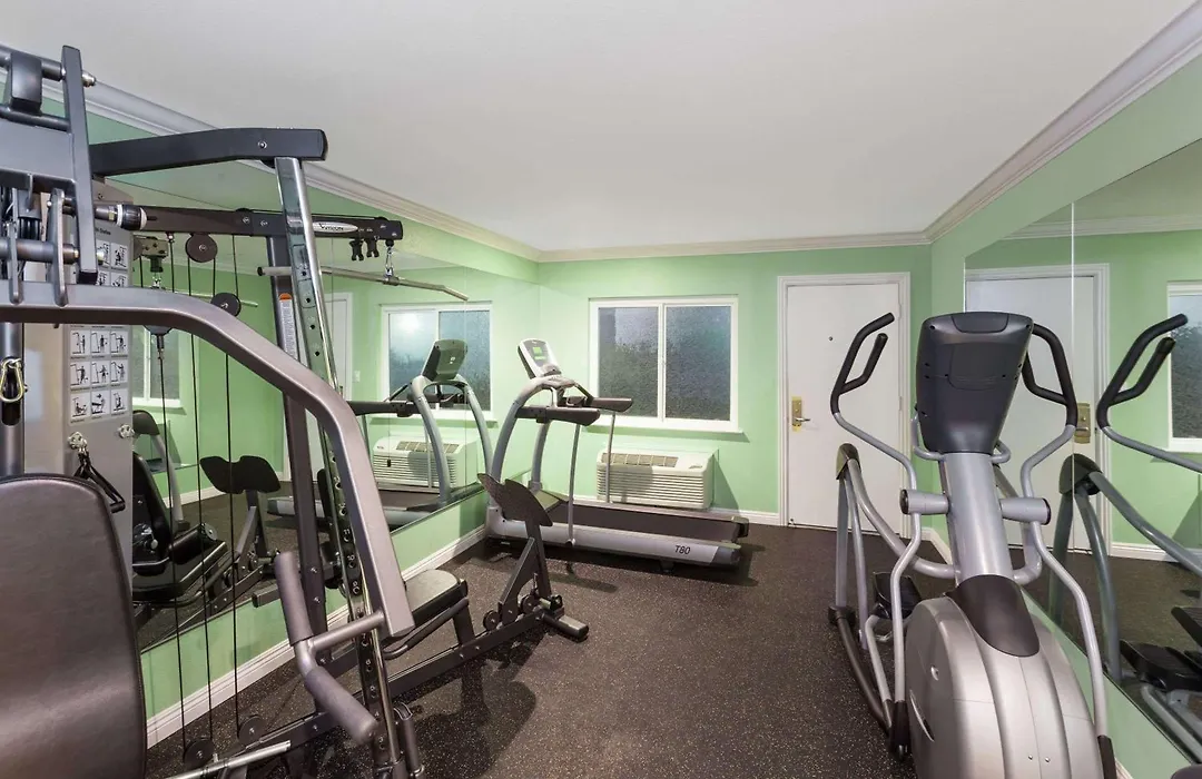 Travelodge By Wyndham Orange County Airport/ Costa Mesa-1
