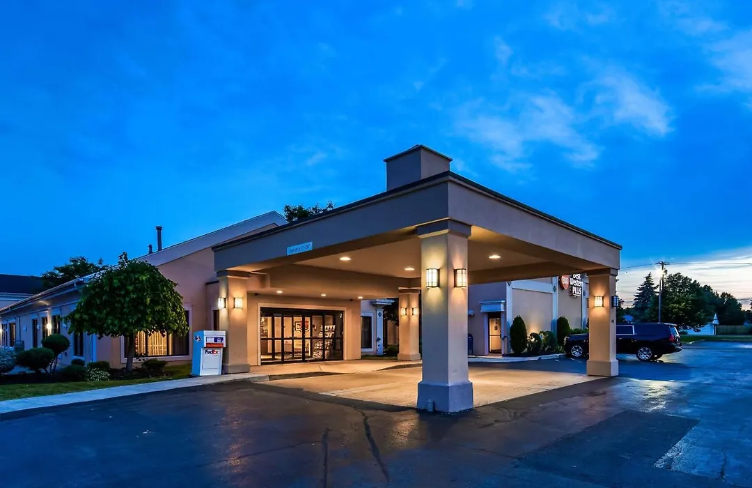 Best Western Galleria Inn & Suites-1