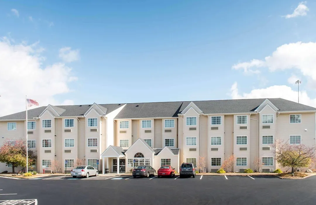 Microtel Inn And Suites North Canton-1