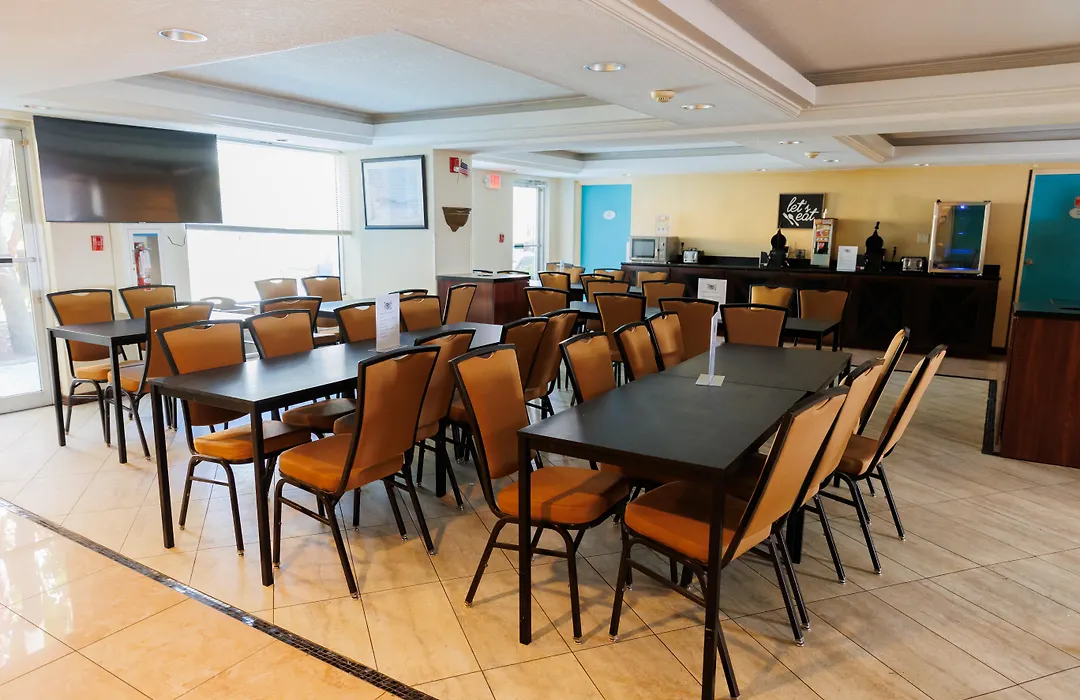 Garnet Inn & Suites-1