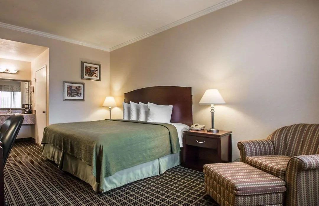 Quality Inn Temecula Valley Wine Country-1