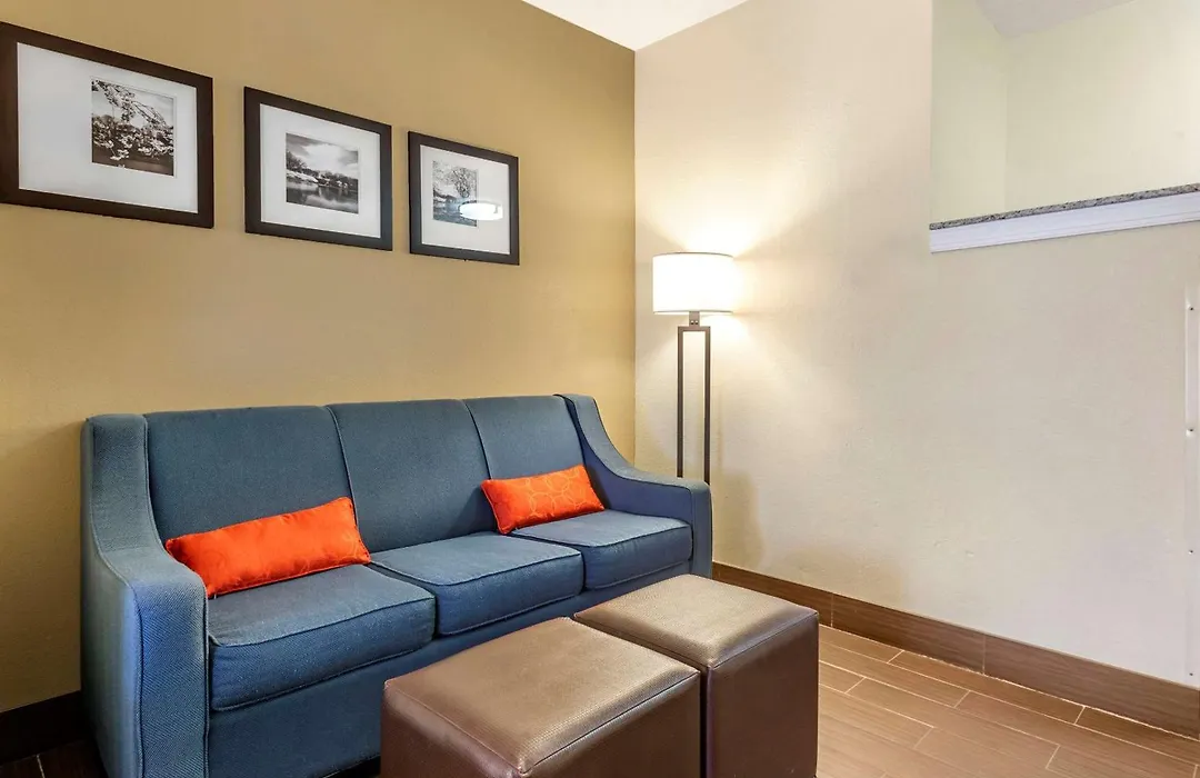 Comfort Suites Newark - Harrison-1