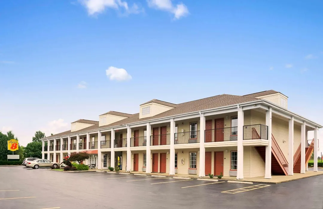 Super 8 By Wyndham Garner/Clayton/Raleigh-1