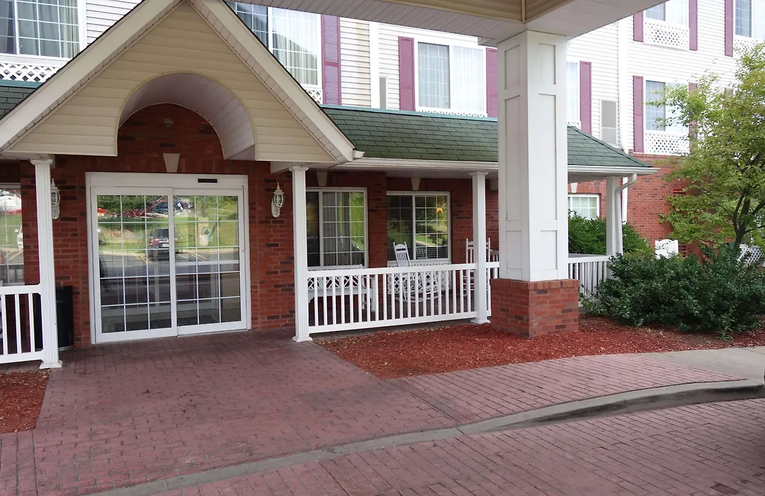 Wingate Suites By Wyndham Youngstown - Austintown-1