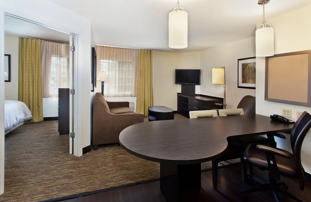Sonesta Simply Suites Detroit Ann Arbor-1