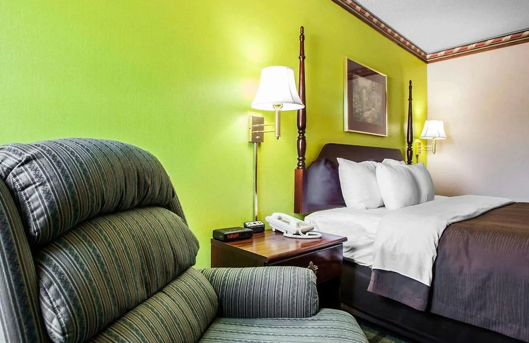 Quality Inn Arcola-1