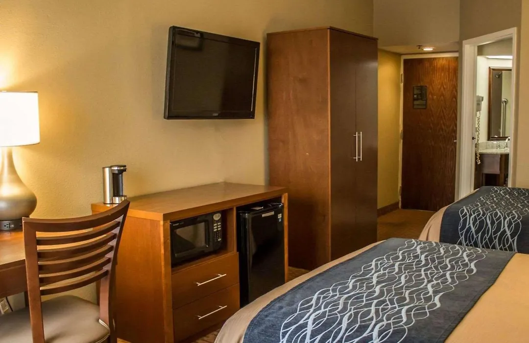 Quality Inn-1