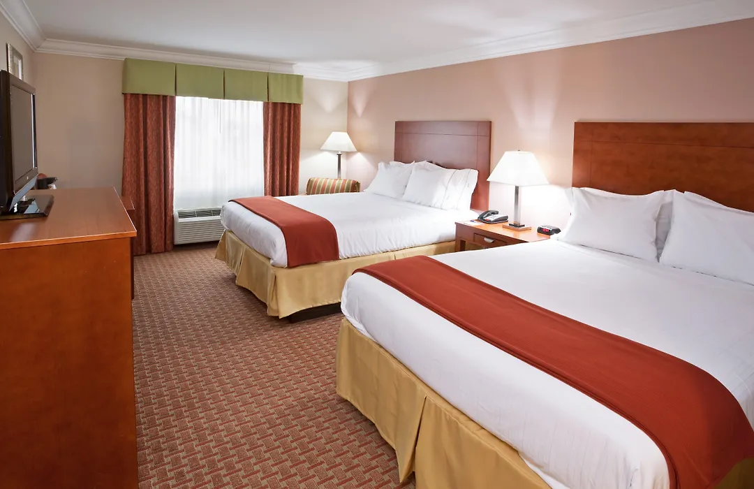 Hampton Inn Niagara Falls-1