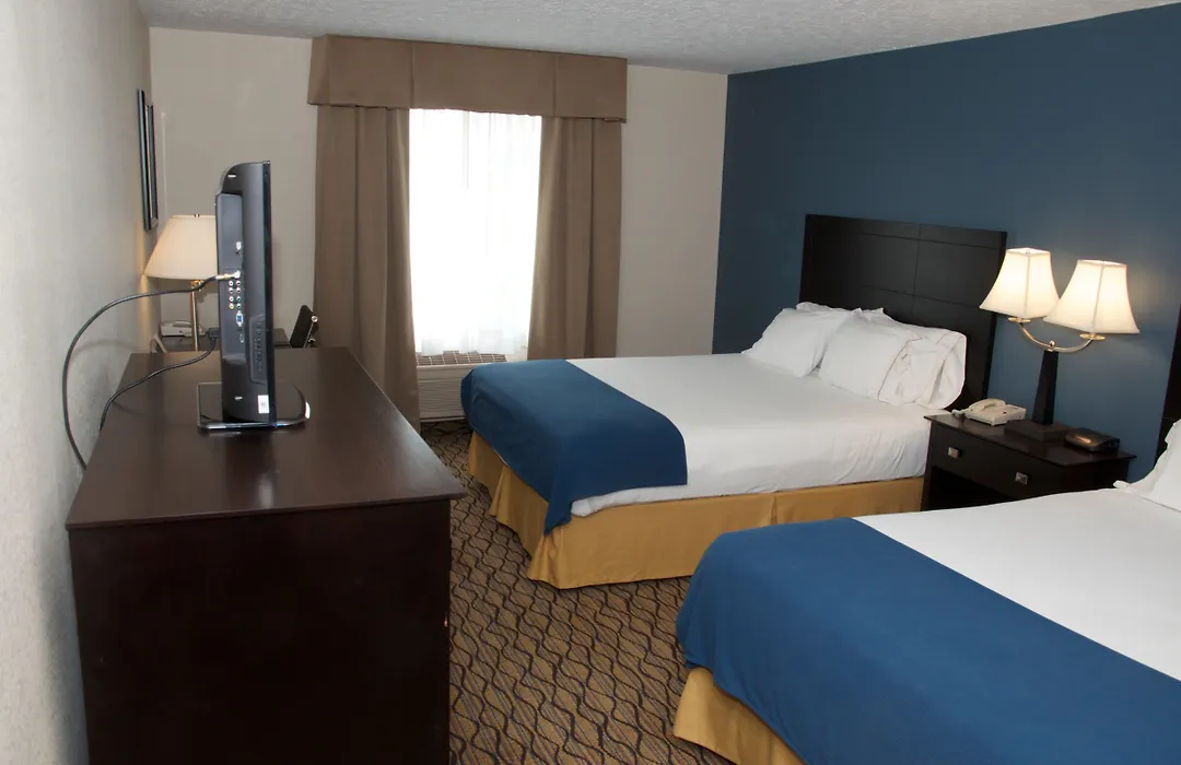 Holiday Inn Express Hotel & Suites Cadillac By Ihg-1
