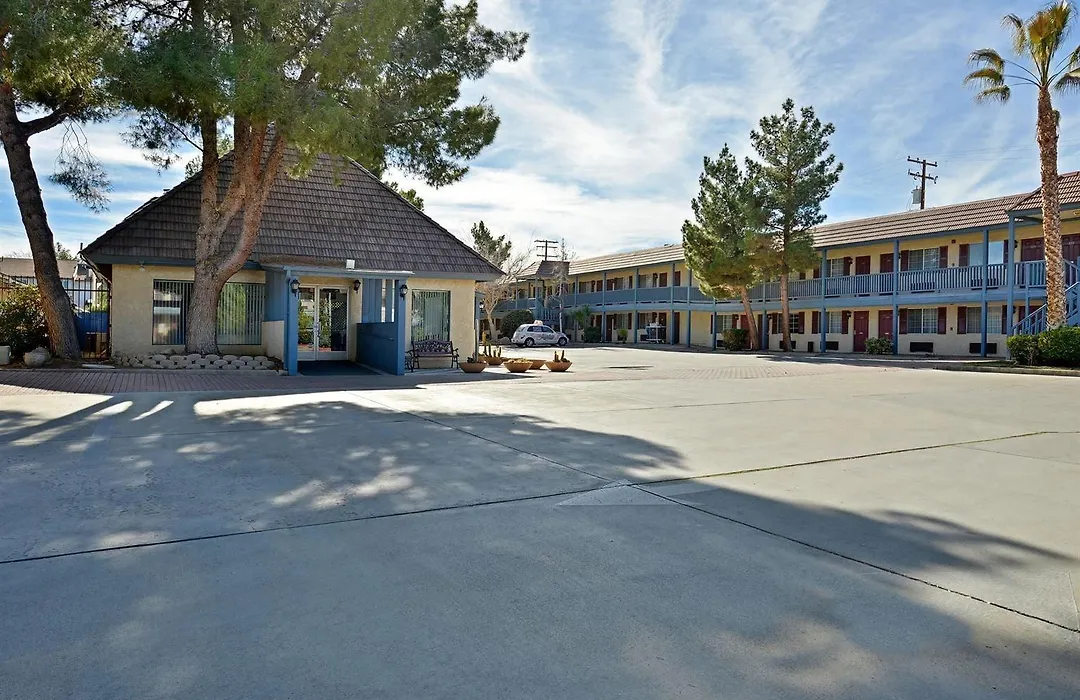Americas Best Value Inn & Suites - Lancaster-1