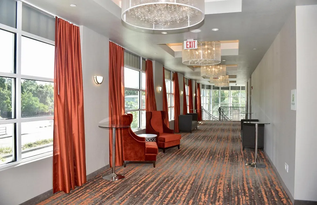 Holiday Inn Windsor - Wine Country By Ihg-1