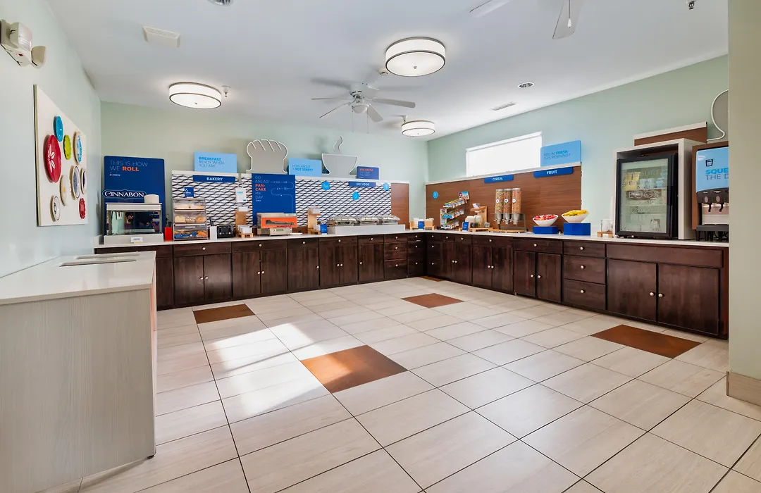Country Inn & Suites By Radisson, South Haven, Mi-1