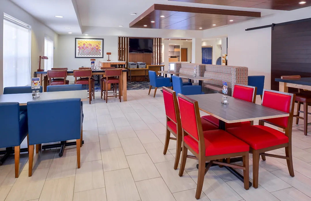 Holiday Inn Express Hotel & Suites Southfield - Detroit, An Ihg Hotel-1