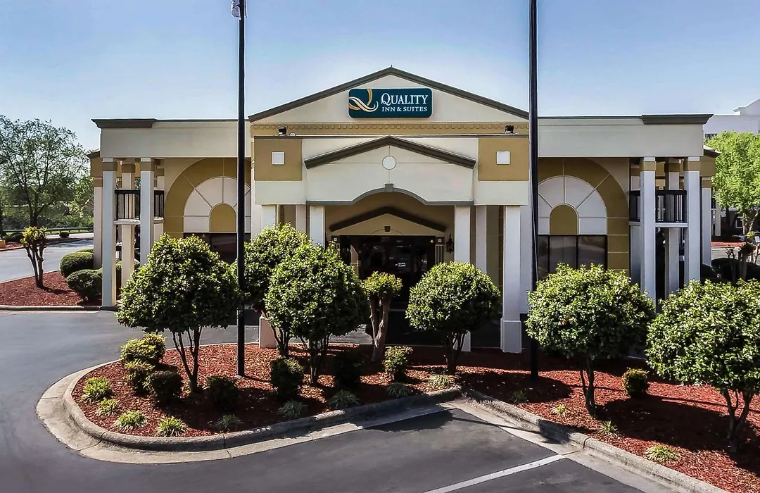 Quality Inn & Suites Mooresville-Lake Norman-1