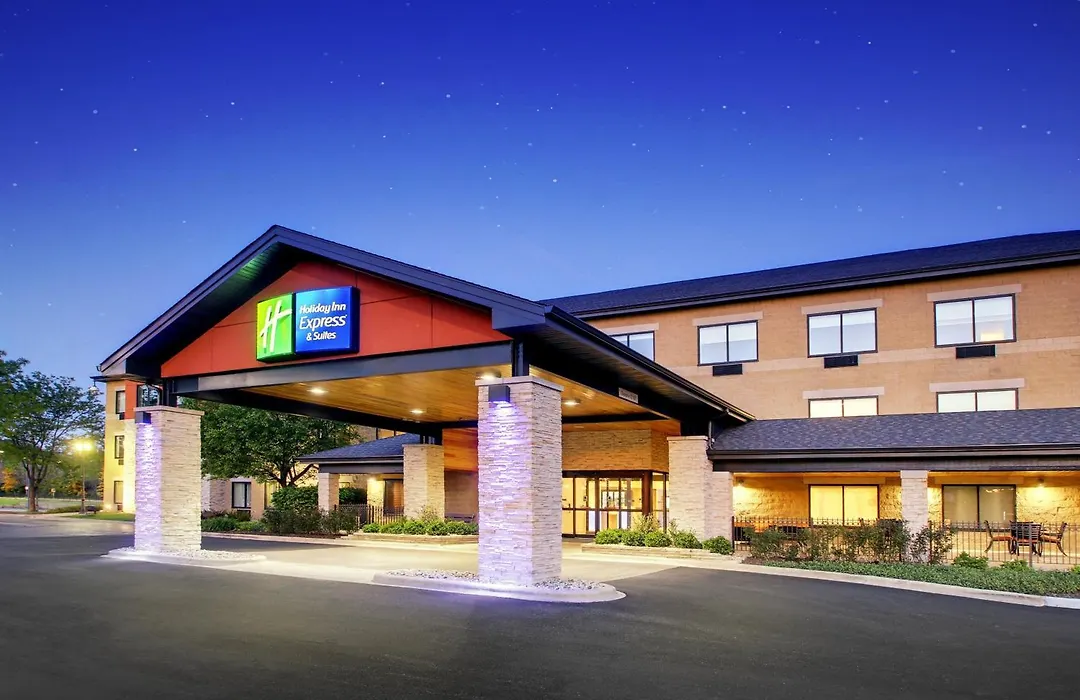 Holiday Inn Express & Suites Aurora - Naperville By Ihg-1