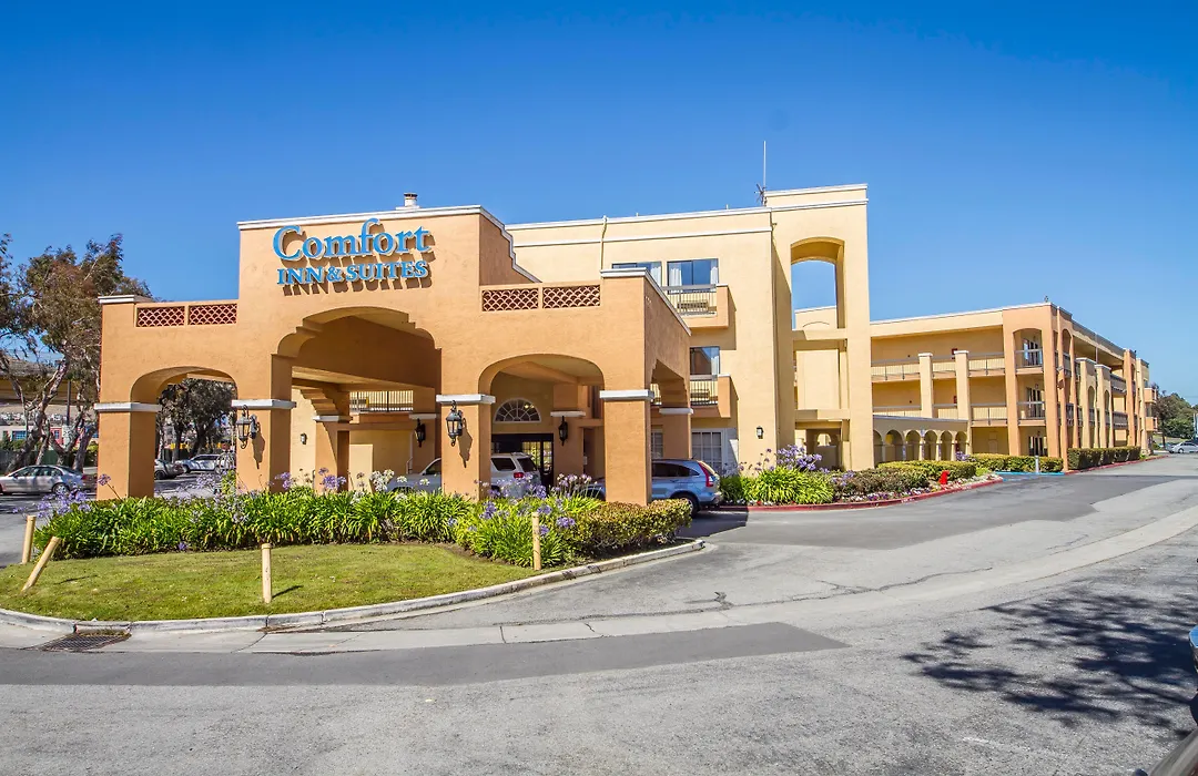 Comfort Inn & Suites San Francisco Airport North-1