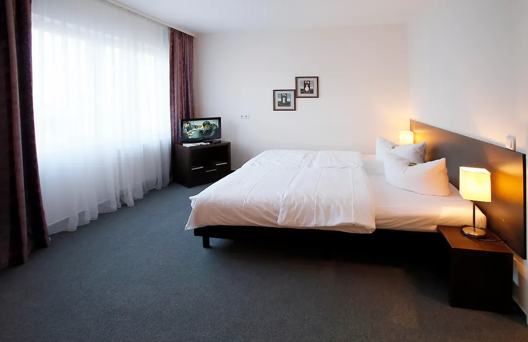 Hotel Lützow-1