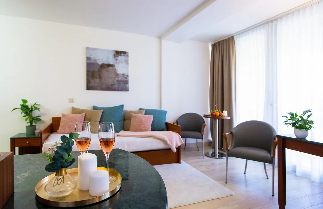 Hotel Uvala-1