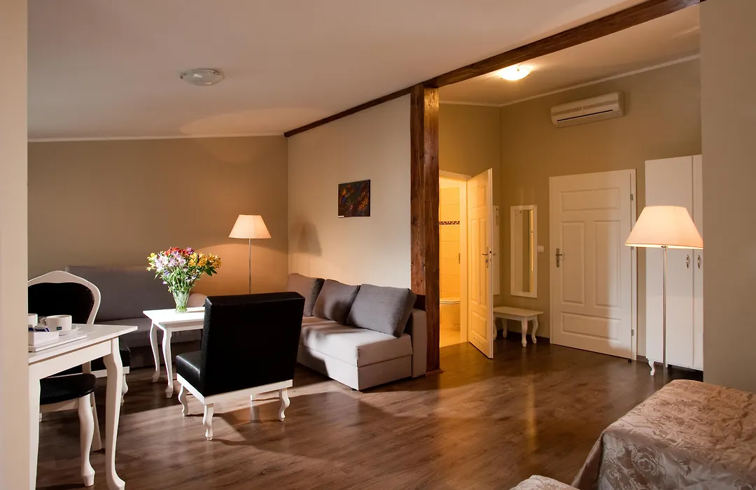 Leone Aparthotel-1