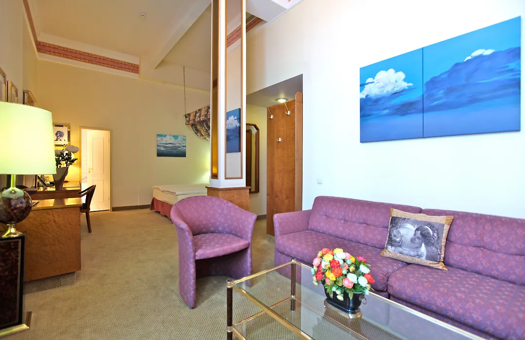 Hotel Viktoria-1