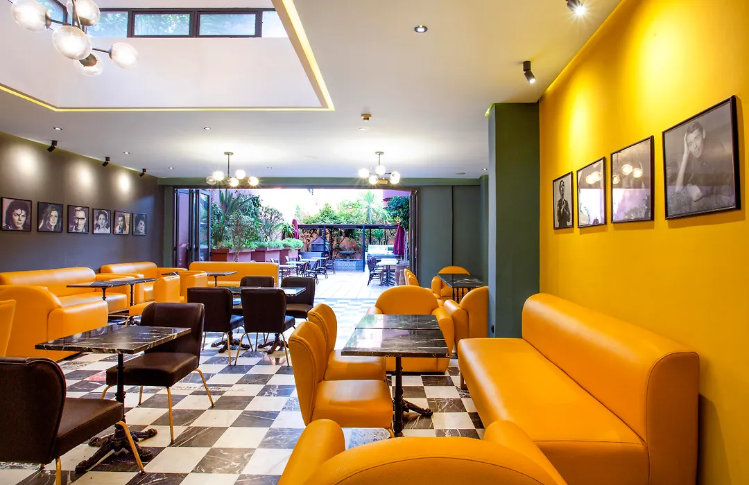 Hotel Akabar-1