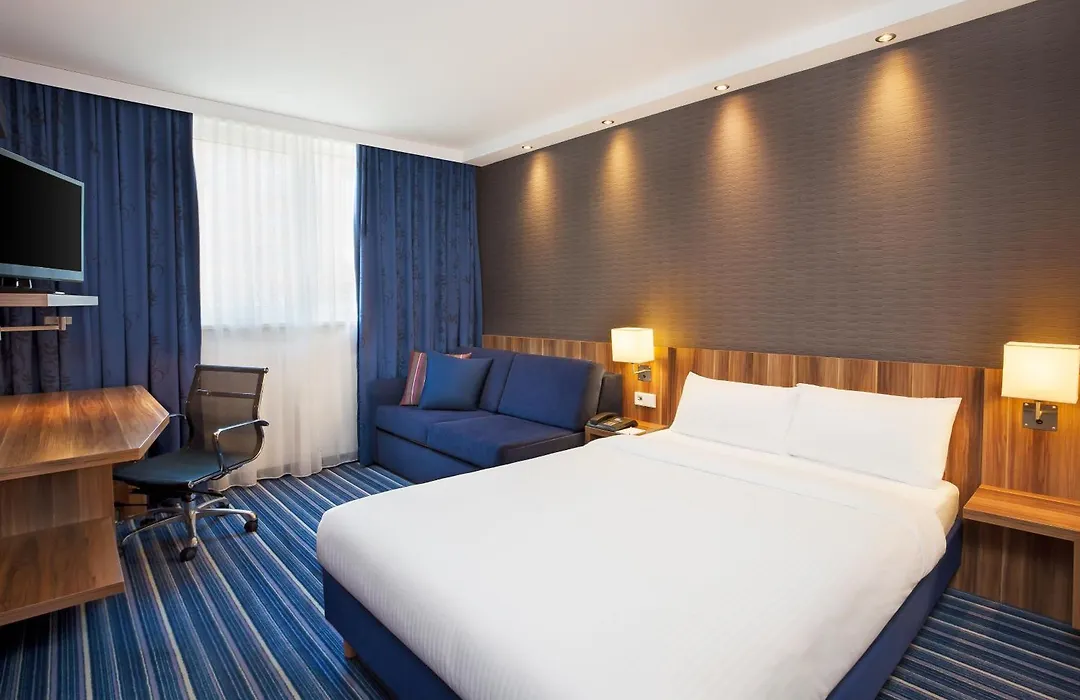 Holiday Inn Express Augsburg By Ihg-1