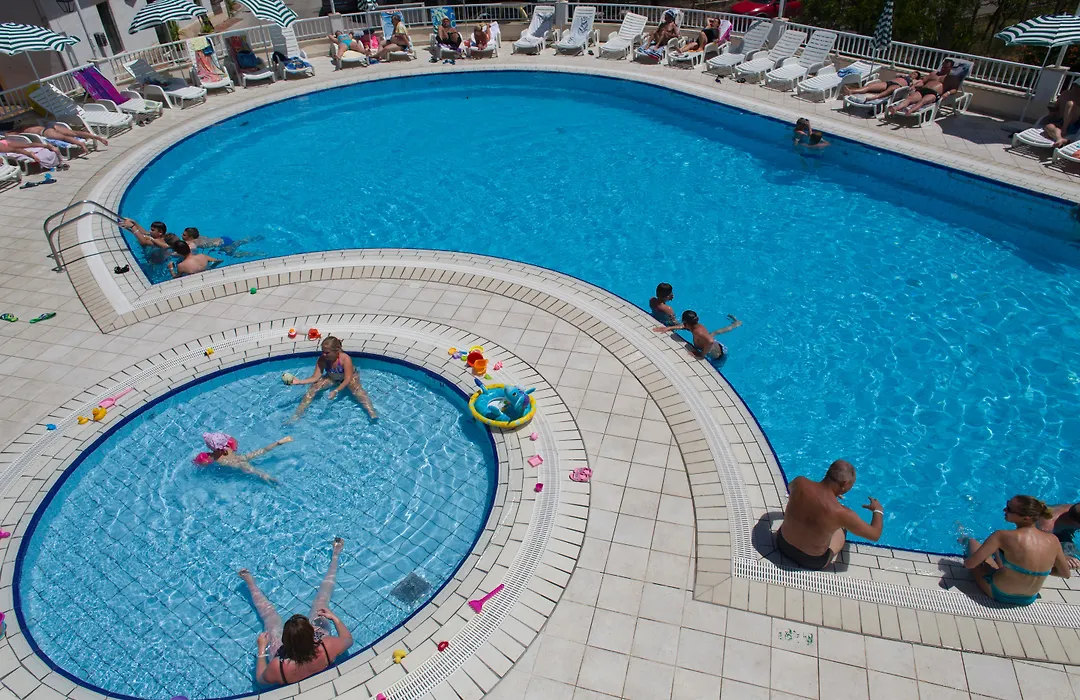 Hotel Faraon-1