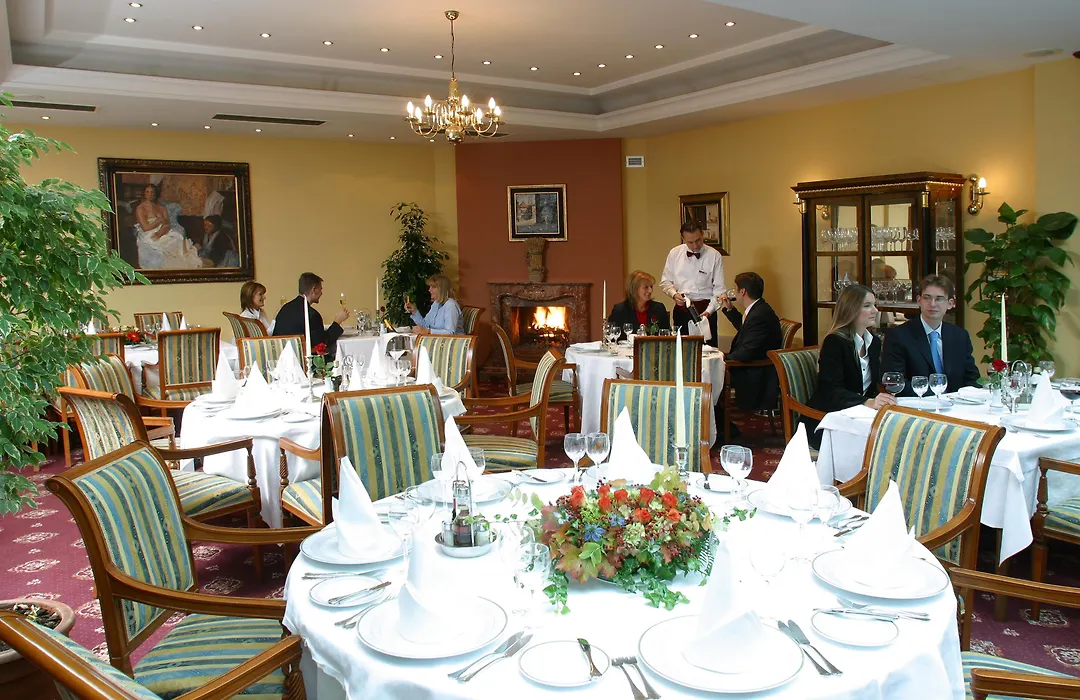 Hotel AS-1