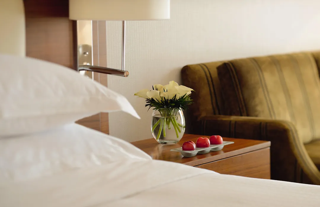 Moevenpick Hotel & Apartments Bur Dubai-1