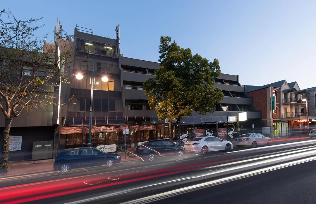 Mantra Meridien Adelaide-1