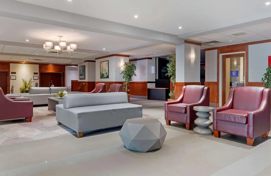 Best Western Plus Gatineau-Ottawa Downtown-1