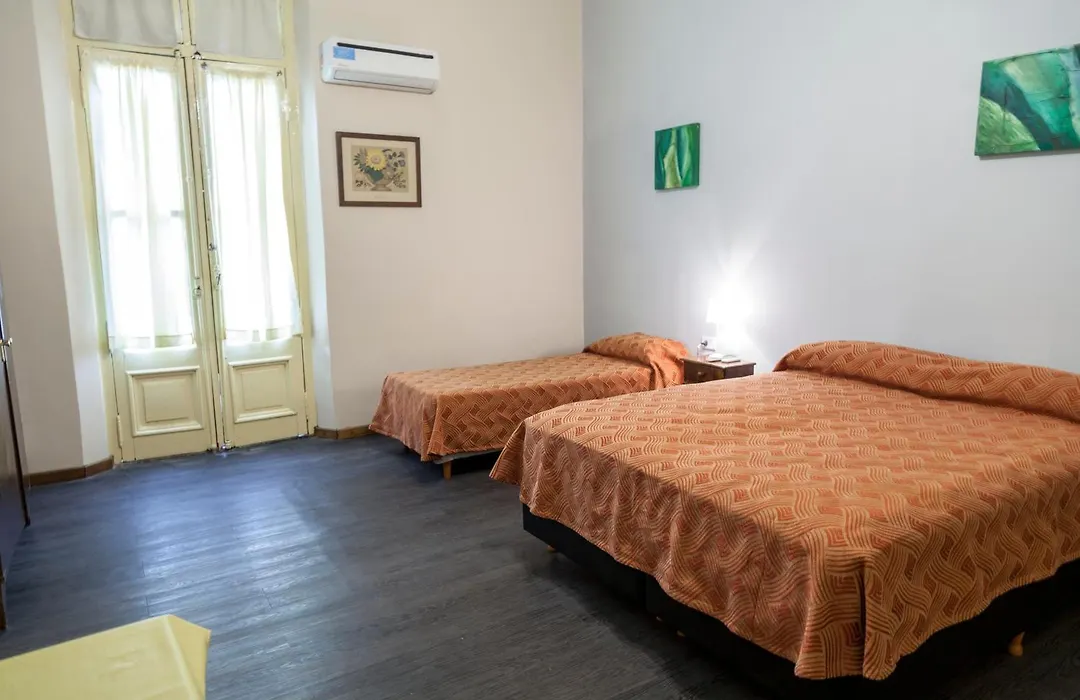 Hotel Reina-1