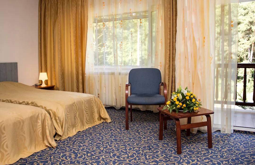 Hotel Herastrau-1