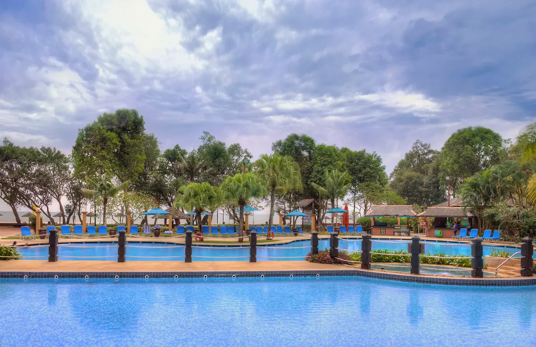 Swiss-Grand Beach Resort Kuantan - Newly Upgraded 5-Star-1