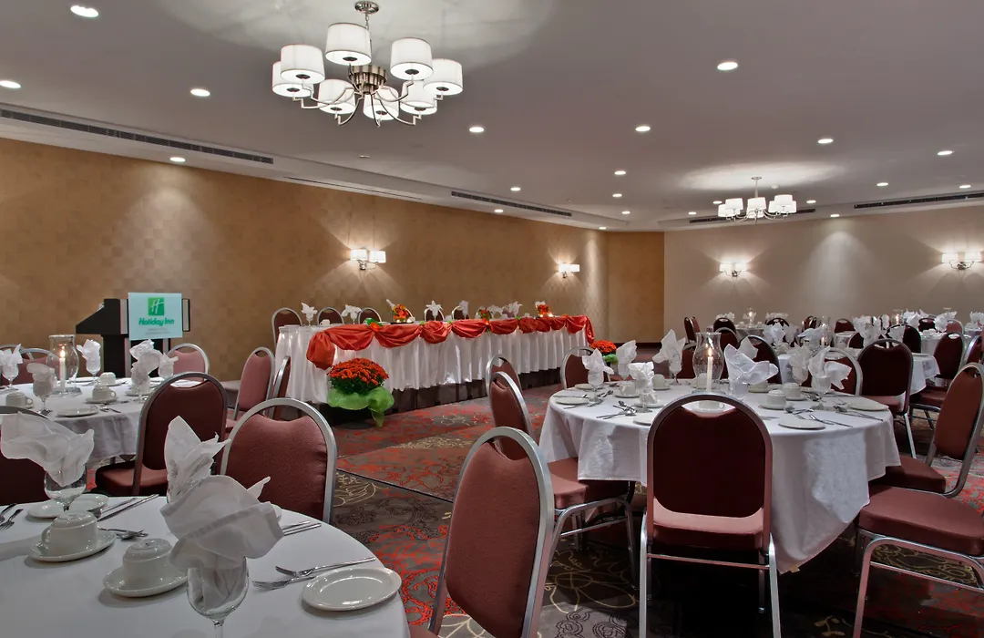 Allure Hotel & Conference Center-1
