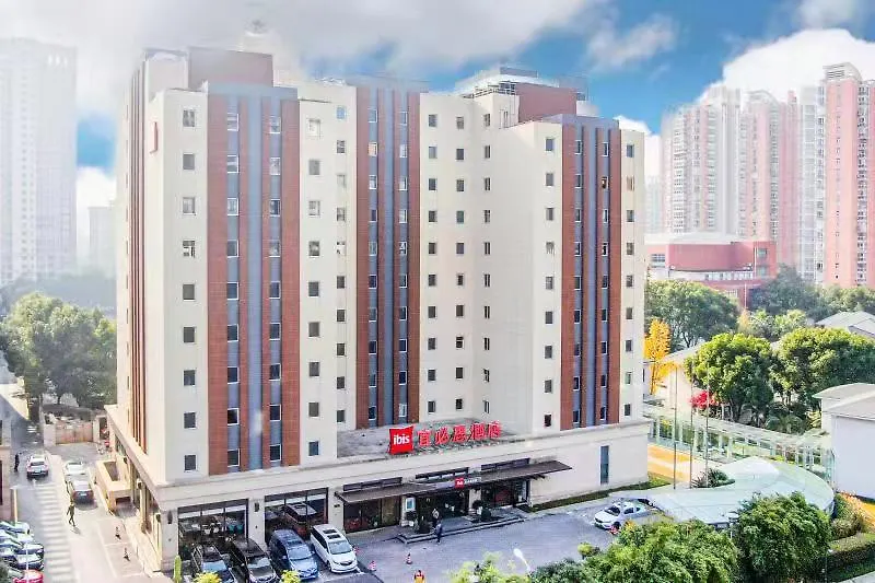 Ibis Shanghai New Internation Expo Center Lianyang Hotel-1