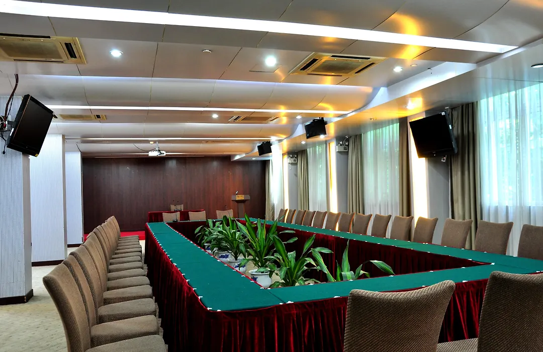 King Garden Hotel-1