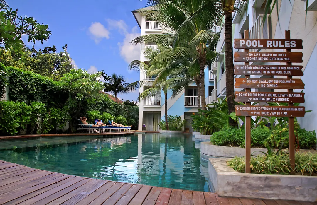 Bliss Surfer Hotel Legian-1
