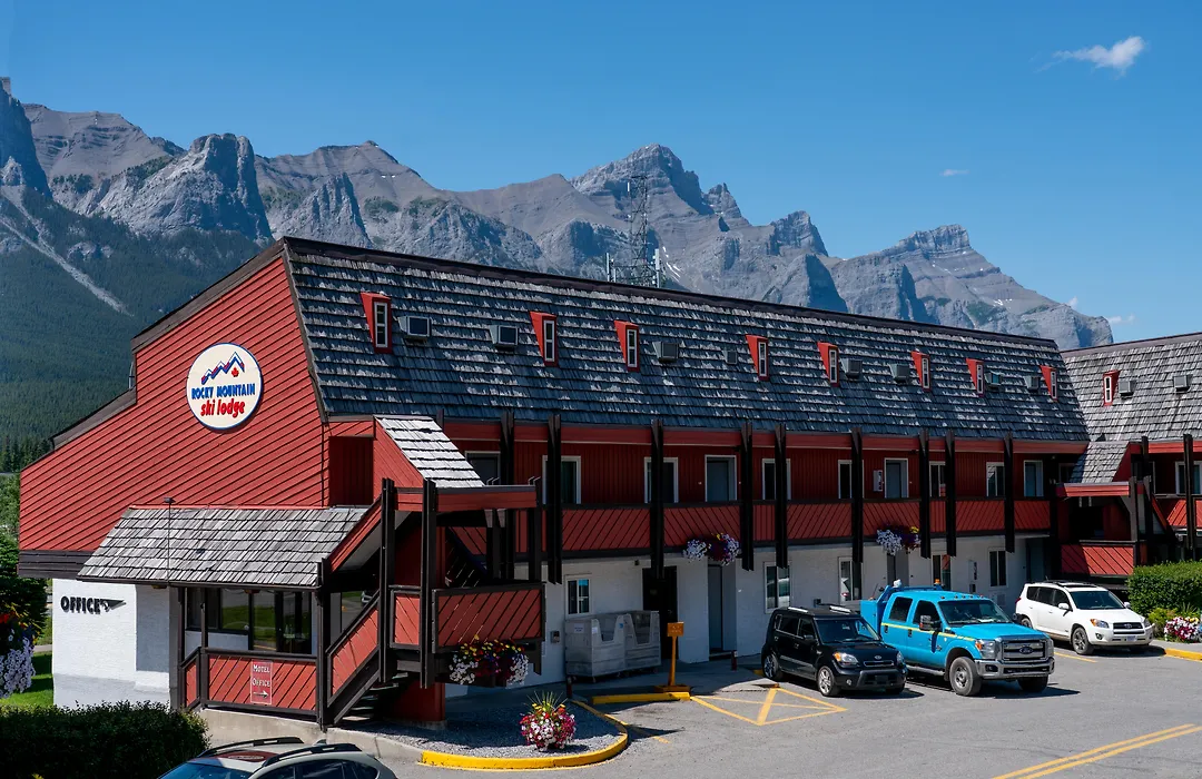 Rocky Mountain Ski Lodge-1